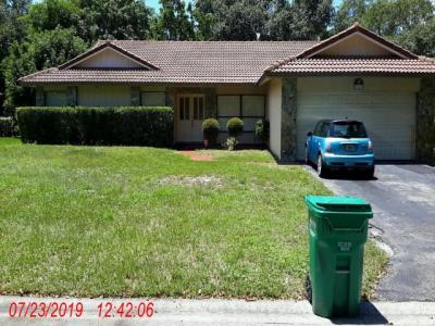 10062 Nw 3 Pl, Coral Springs, FL 33071