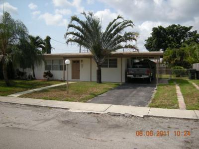 1060 Nw 44 St, Oakland Park, FL 33309