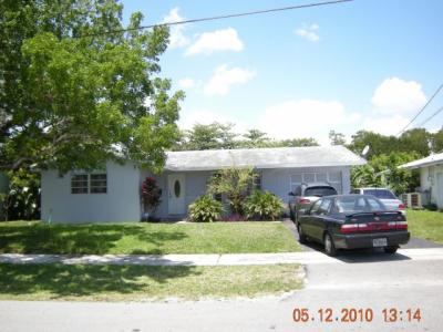 1061 Nw 21 St, Fort Lauderdale, FL 33311