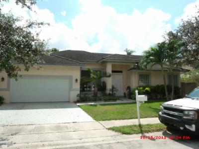 1311 Sw 102 Ave, Pembroke Pines, FL 33025