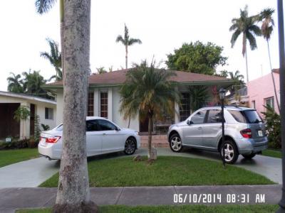 1326 Tyler St, Hollywood, FL 33019