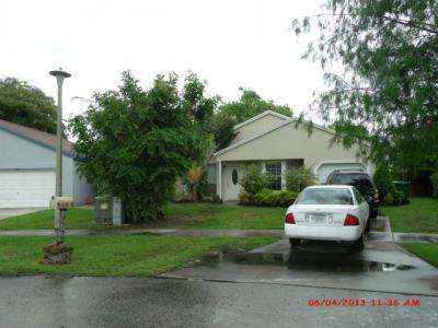 13311 Sw 9 Pl, Davie, FL 33325