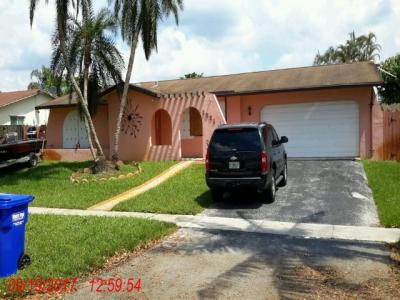 1621 Nw 122 Ave, Pembroke Pines, FL 33026