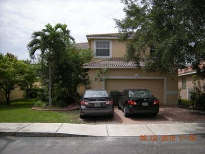 16260 Nw 18 Street, Pembroke Pines, FL 33028