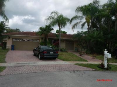 16534 Saddle Club Rd, Weston, FL 33326