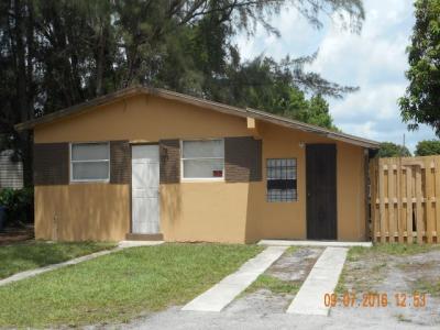 1925 Nw 27 Street, Oakland Park, FL 33311