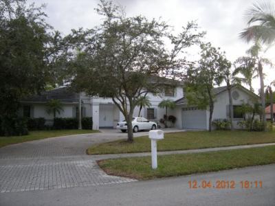 19440 Nw 3 St, Pembroke Pines, FL 33029