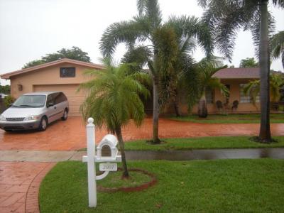 2001 Nw 111 Ave, Pembroke Pines, FL 33026