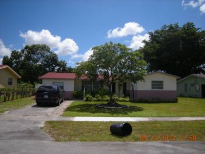 2210 Nw 60 Ave, Sunrise, FL 33313