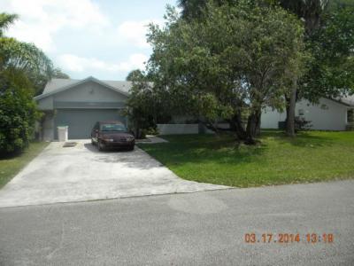 2240 Nw 40 Ter, Coconut Creek, FL 33066