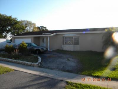 2250 Nw 94 Way, Sunrise, FL 33322