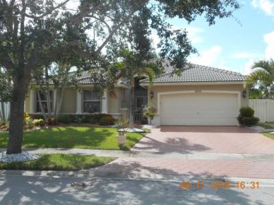 2324 Nw 192 Avenue, Pembroke Pines, FL 33029