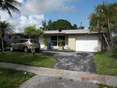 2421 Nw 68 Ave, Sunrise, FL 33313