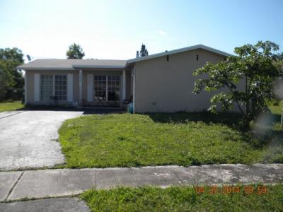 2492 Nw 98 Ln, Sunrise, FL 33322