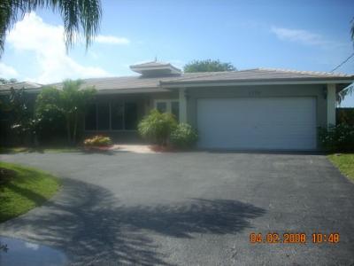 2790 Ne 9 Ct, Pompano Beach, FL 33062