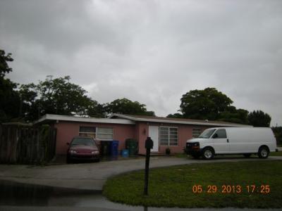 2901 Sw 14 St, Fort Lauderdale, FL 33312