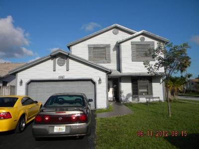 3275 Nw 102 Ave, Sunrise, FL 33351