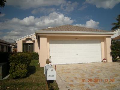 3341 Nw 22 St, Coconut Creek, FL 33066