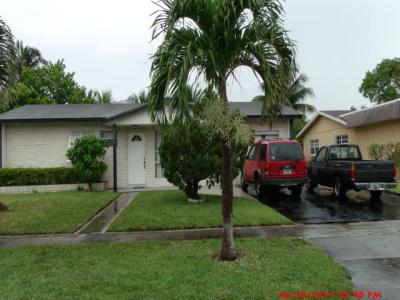 3361 Nw 46 Ave, Lauderdale Lakes, FL 33319