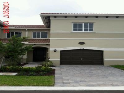 354 Ne 47 Pl, Deerfield Beach, FL 33064