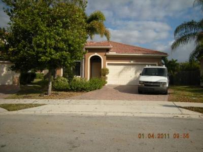 3707 Pebblebrook Mnr, Coconut Creek, FL 33073