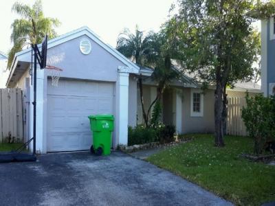 3738 Nw 107 Way, Sunrise, FL 33351