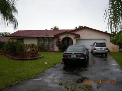 4320 Nw 107 Ave, Coral Springs, FL 33065