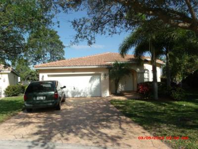 4421 Nw 41 Pl, Coconut Creek, FL 33073