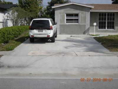 4521 Nw 23 St, Lauderhill, FL 33313