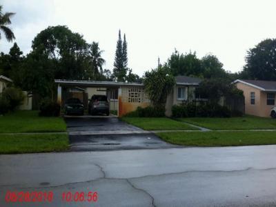 4841 Nw 1 St, Plantation, FL 33317