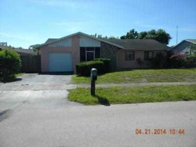 4911 Sw 12 St, Margate, FL 33068