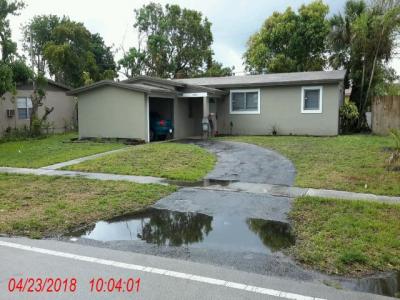 4920 Nw 12 St, Lauderhill, FL 33313