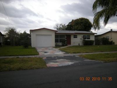 4920 Nw 16 Ct, Lauderhill, FL 33313