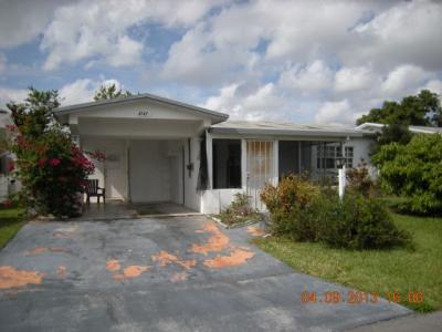 4949 Nw 43 Ct , Lauderdale Lakes , FL 33313