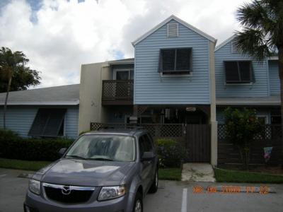 4963 N Hemingway Cir, Margate, FL 33063