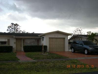 5094 Nw 41 St, Lauderdale Lakes, FL 33319