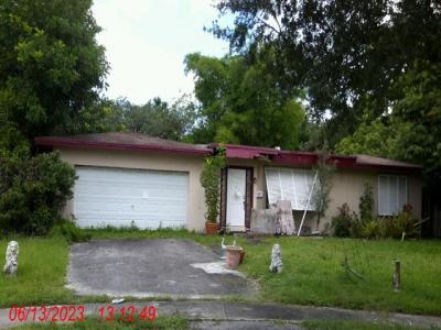 561 Sw 60 Avenue, Plantation, FL 33317