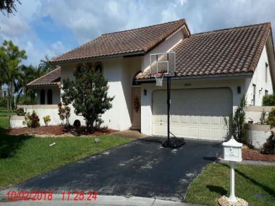 5656 Nw 64 Ln, Coral Springs, FL 33067