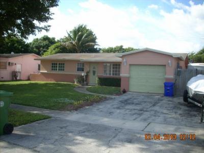 610 Sw 69 Way, Pembroke Pines, FL 33023