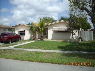 611 N 71 Ter, Hollywood, FL 33024