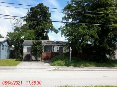 6319 Southgate Blvd, Margate, FL 33068