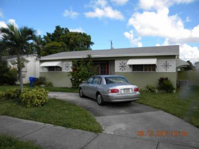 6413 Funston St, Hollywood, FL 33023