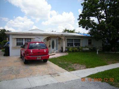 6707 Oak Hill, North Lauderdale, FL 33068