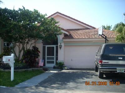 6821 Nw 28 Pl, Margate, FL 33063