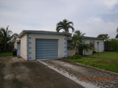 6910 Sw 7 Ct, North Lauderdale, FL 33068