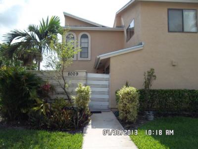 8009 Nw 71 Ct, Tamarac, FL 33321