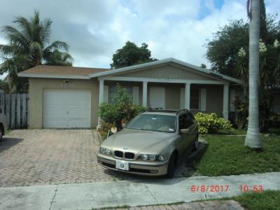 8230 Sw 4 Court, North Lauderdale, FL 33068