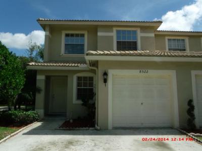 8522 E Southgate Shores Cir, Tamarac, FL 33321