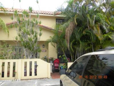 9481 Nw 39 Pl, Sunrise, FL 33351