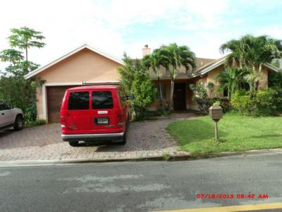 9514 Nw 24 Ct, Coral Springs, FL 33065